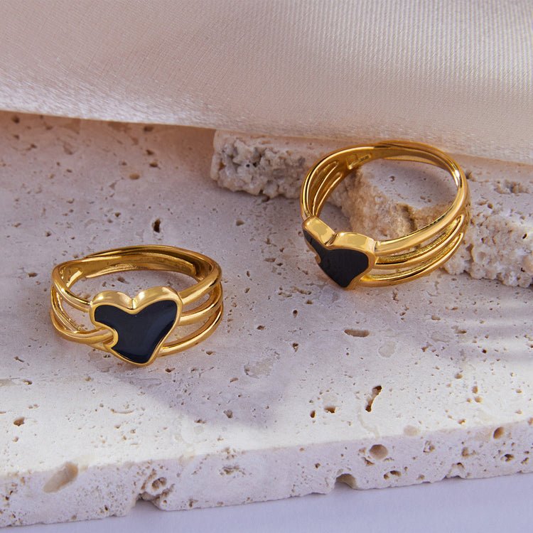 BLACK MULTI LAYER RING