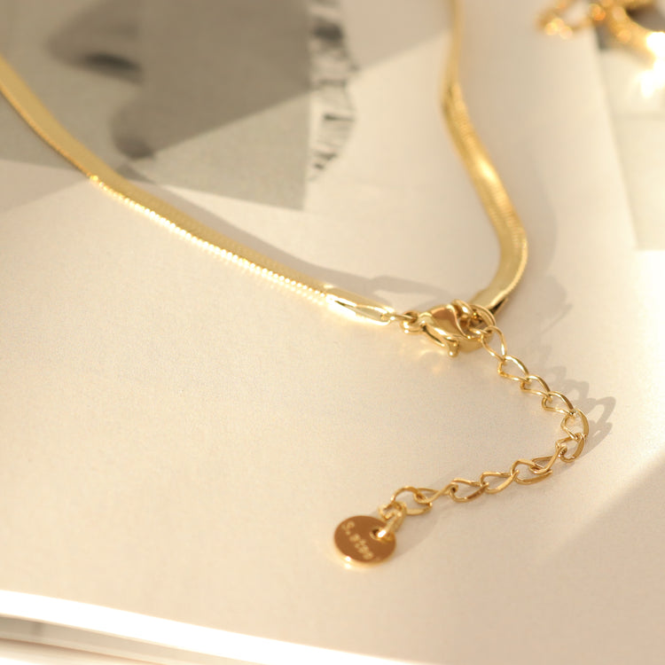 FANTANA SNAKE CHAIN NECKLACE