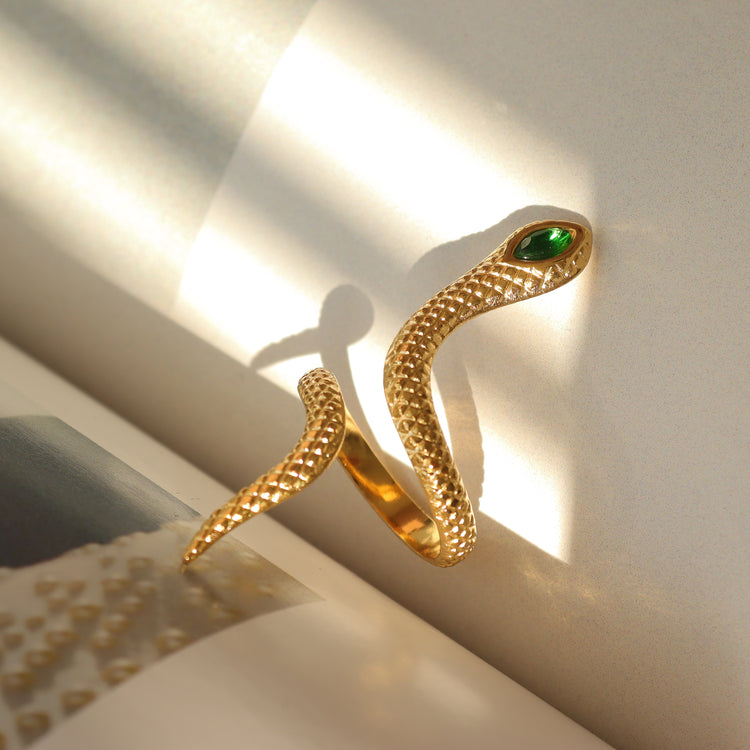 SNAKE GOLD RING