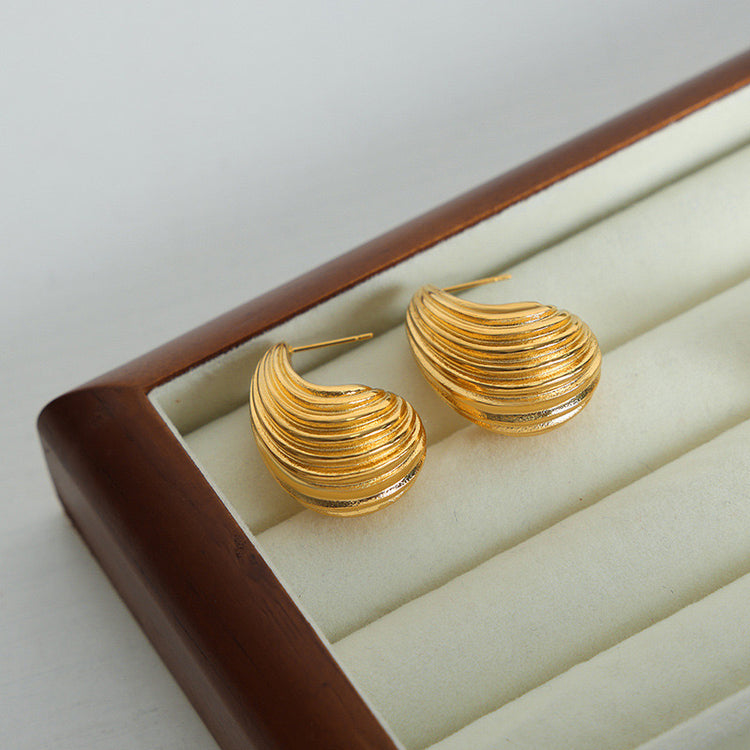 GOLD AVAN EARRINGS