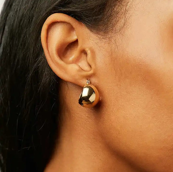 MINIMALISM GOLD EARRINGS
