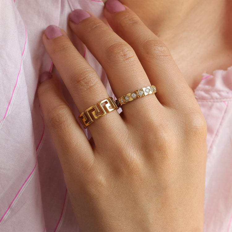 GREEK STYLE GOLD RING