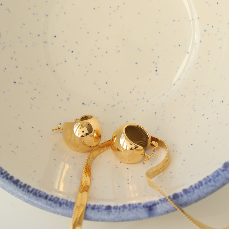 MINIMALISM GOLD EARRINGS