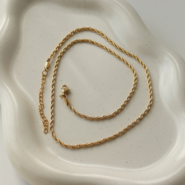 TWIST CHAIN NECKLACE - 2MM