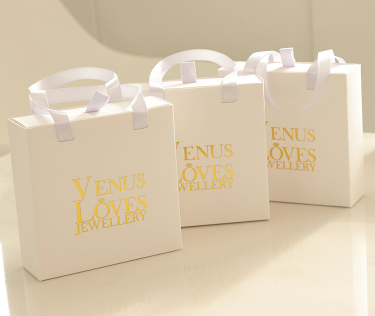 VENUS JEWELLERY GIFT BOX