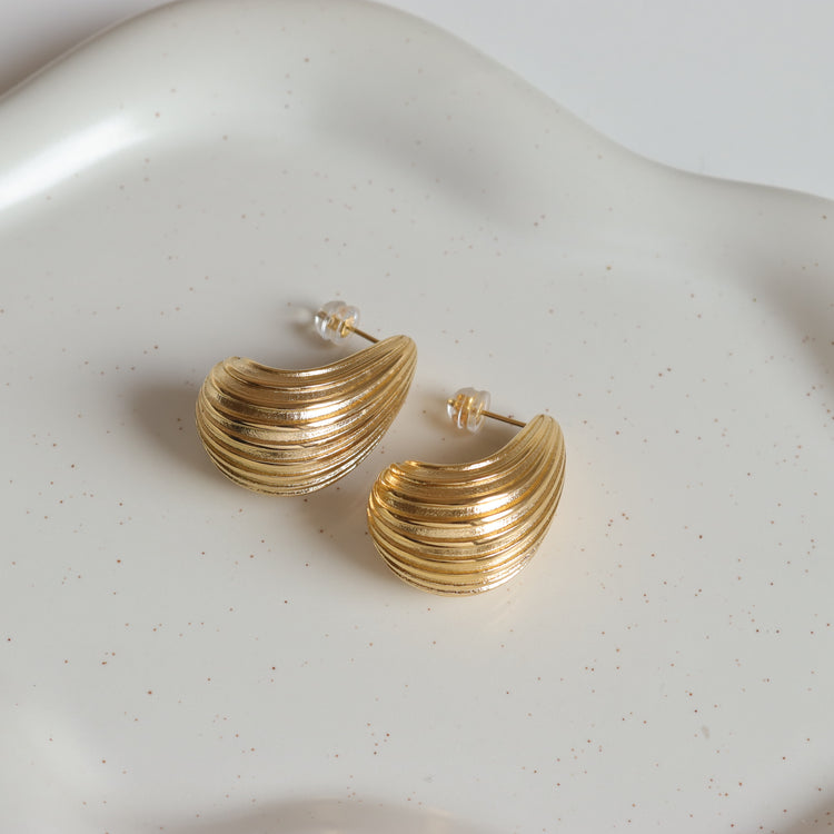 GOLD AVAN EARRINGS