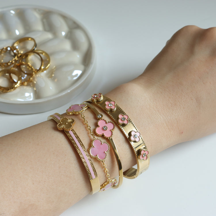 CRYSTAL PINK CLOVER BANGLE