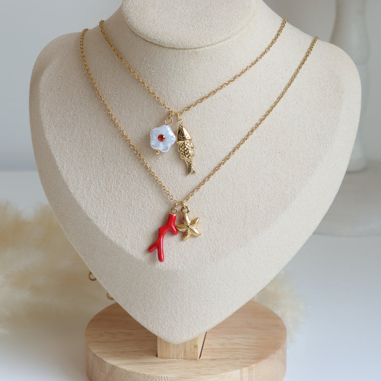 FLOWER PEARL FISH NECKLACE