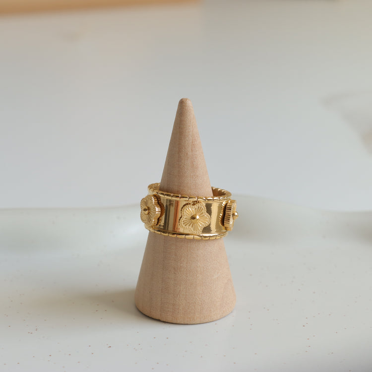 FLOWER GOLD RING