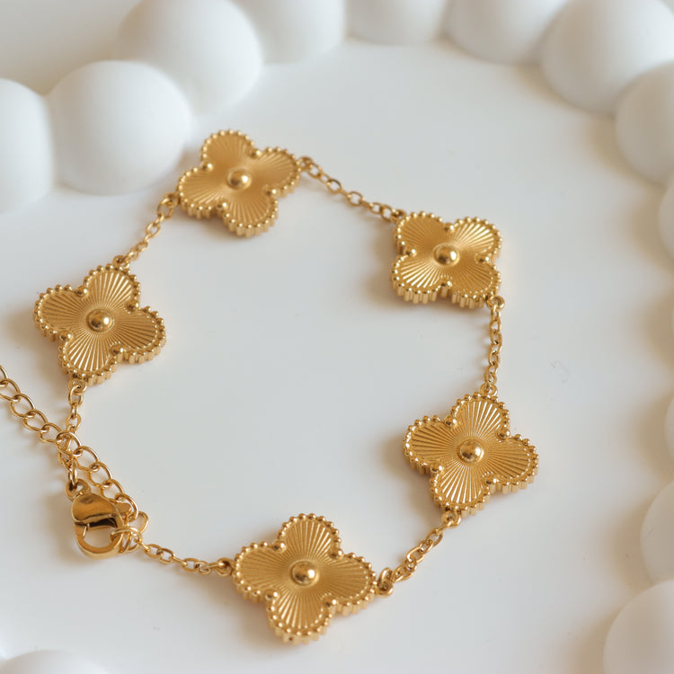 FLOWER BRACELET