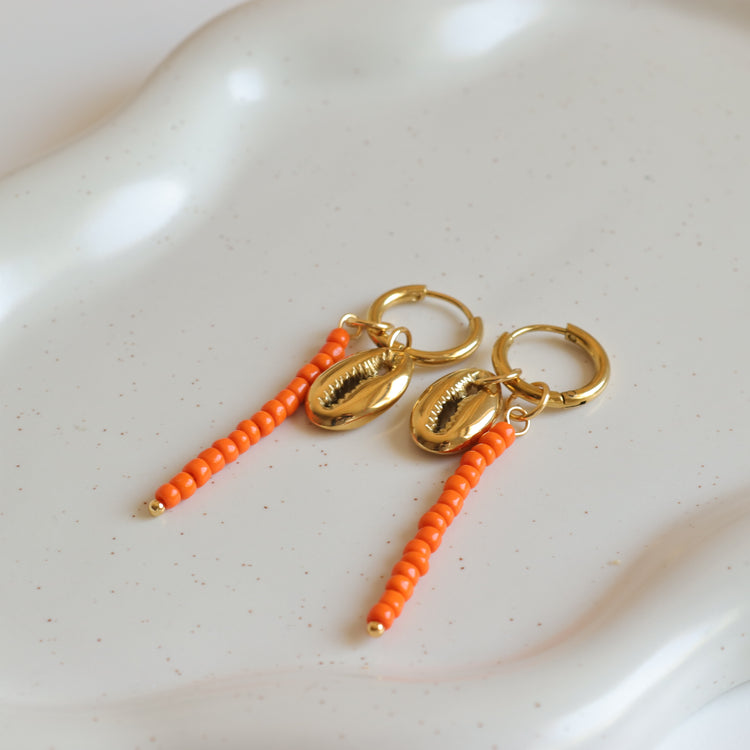 SEASHELL EARRINGS