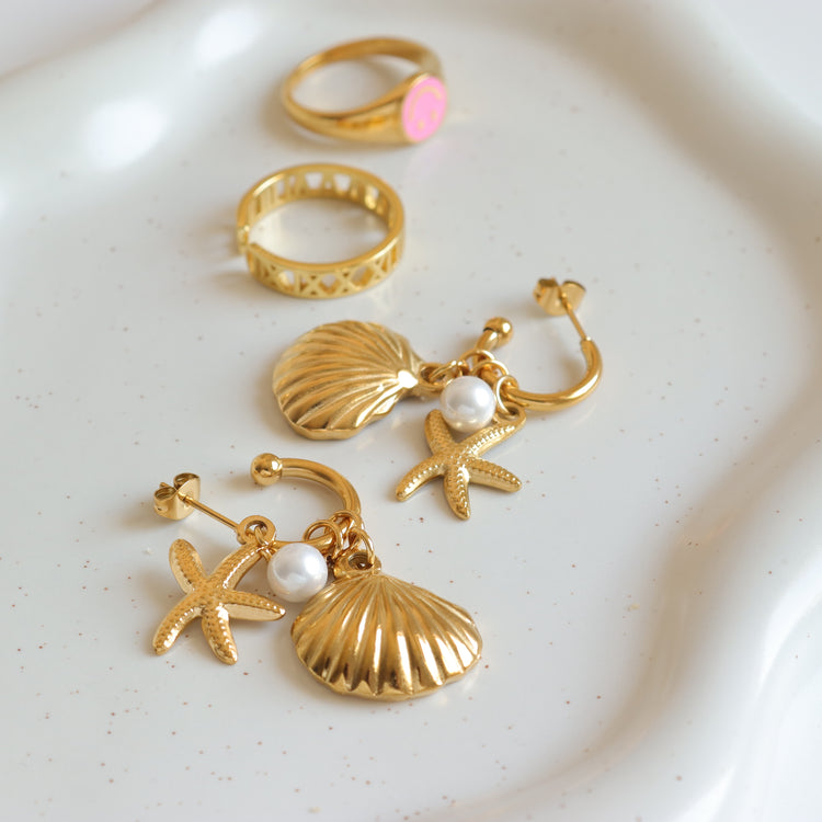 SEASHELL PEARL STAR EARRINGS