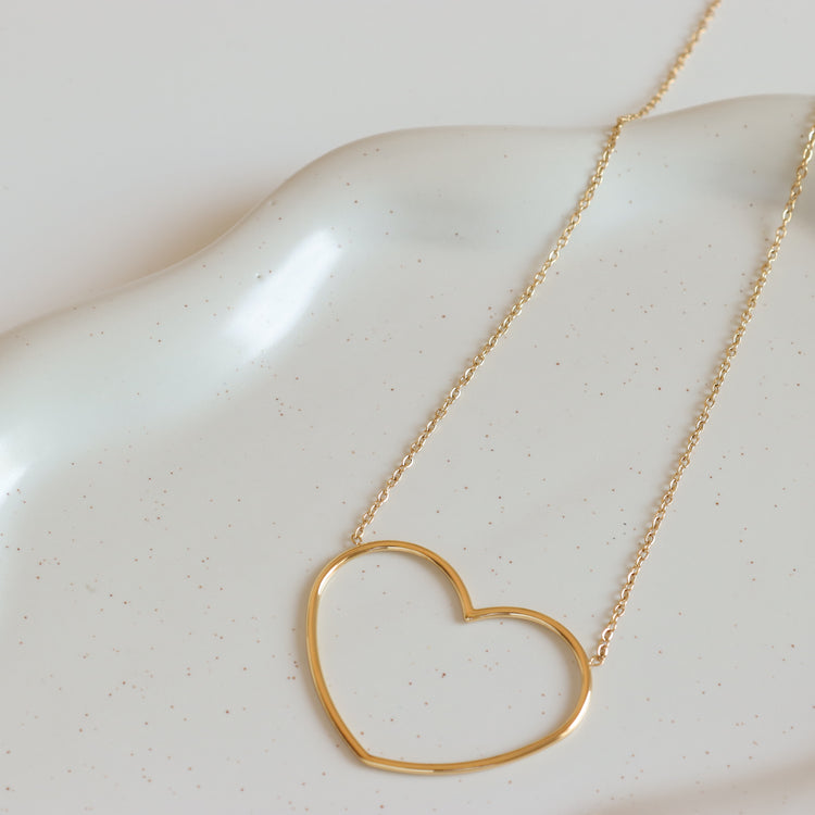 SWEET LOVE GOLD NECKLACE