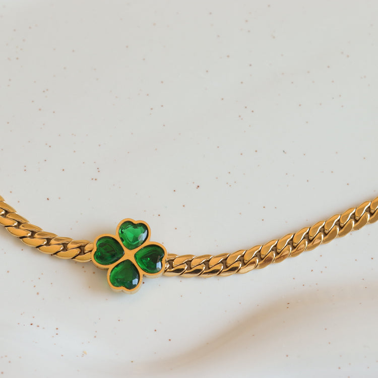 EMERALD CLOVER NECKLACE
