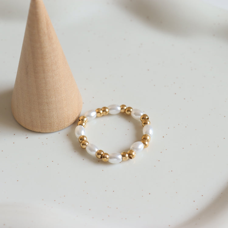 PEARL & BALL RING