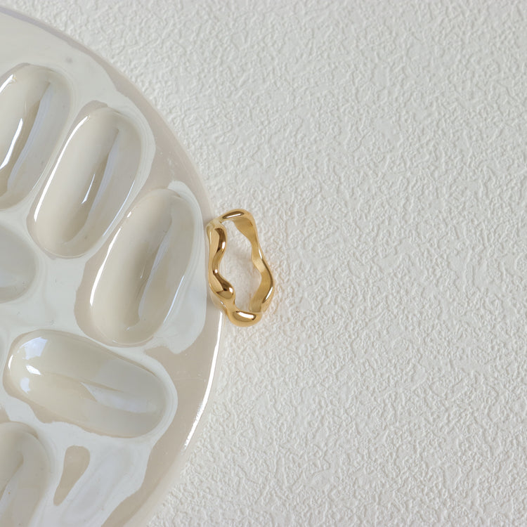 TEAM SCULPTURE RING