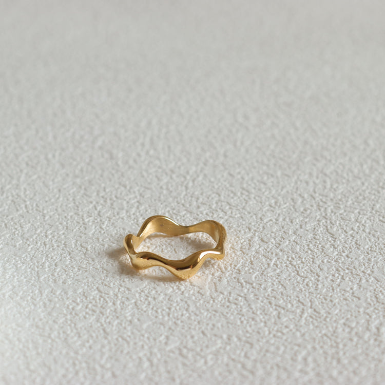 TEAM SCULPTURE RING