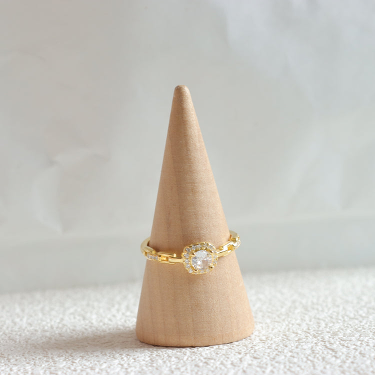 CUBE DAZZLING RING