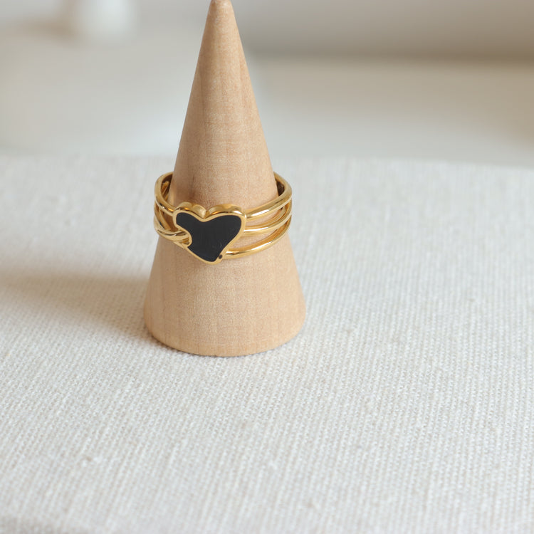 BLACK MULTI LAYER RING