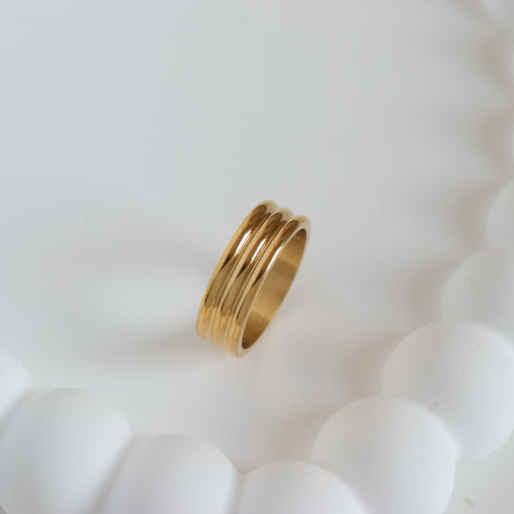 THREEFOLD RING