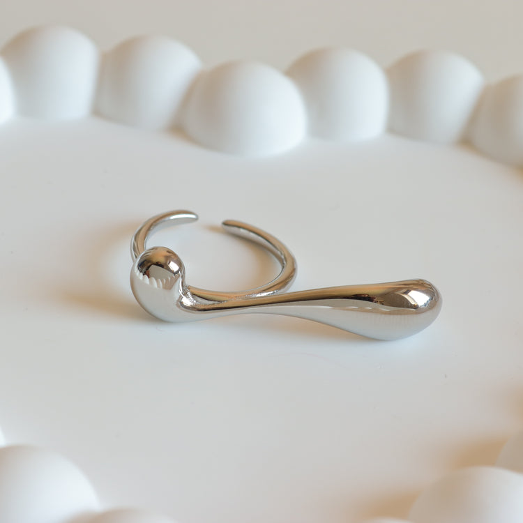 IRREGULAR SILVER RING