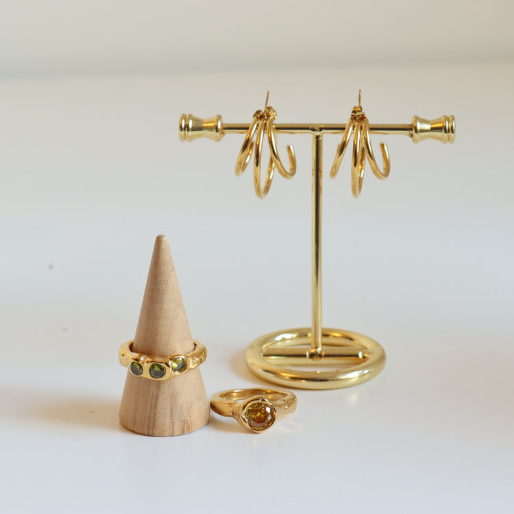 COLOURFUL AMBER RING