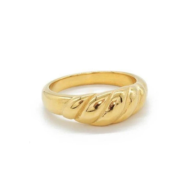 MEDIUM CROISSANT GOLD RING