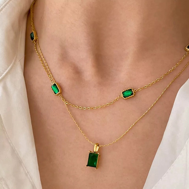 EMERALD TENNIS NECKLACE