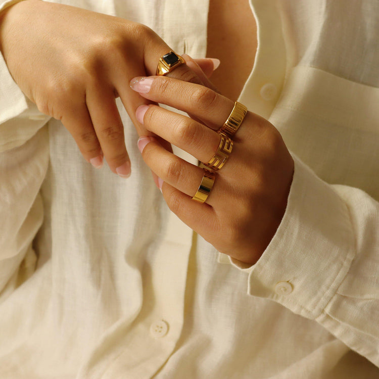 BETH GOLD RING-VENUS LOVES JEWELLERY