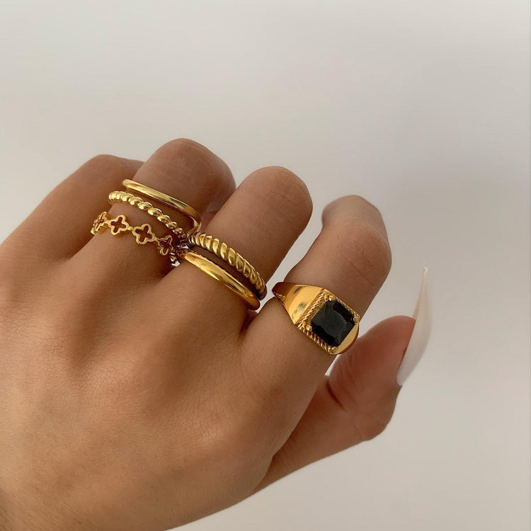 BETH GOLD RING-VENUS LOVES JEWELLERY