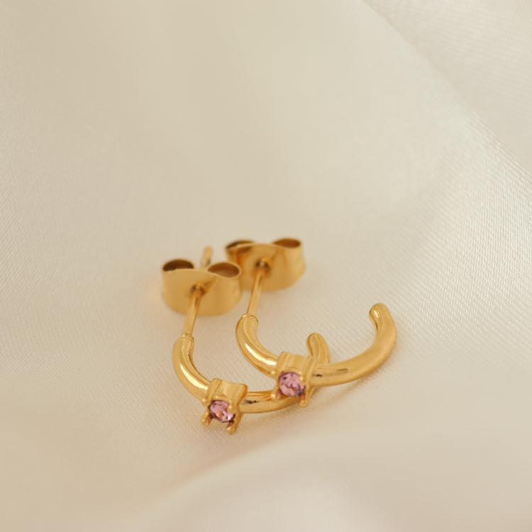 DAINTY ESSENTIAL EARRINGS