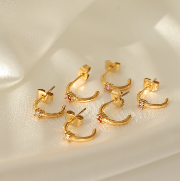 DAINTY ESSENTIAL EARRINGS