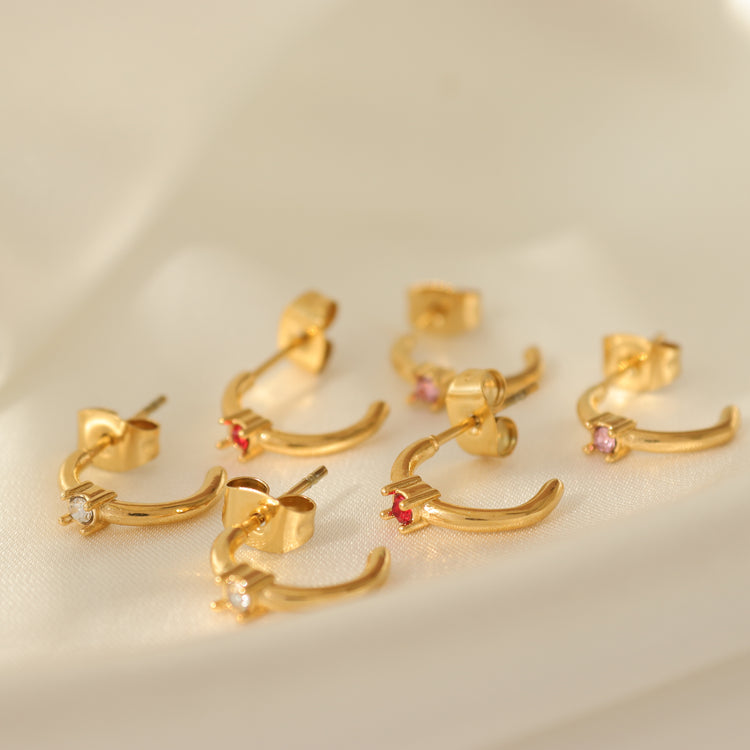 DAINTY ESSENTIAL EARRINGS
