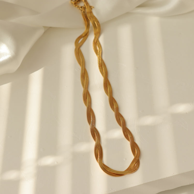 DOUBLE SNAKE CHAIN NECKLACE