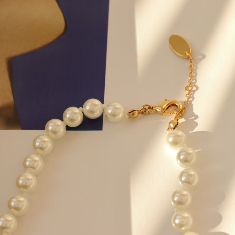 UNIVERSE NECKLACE