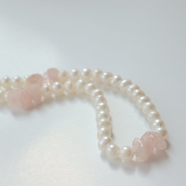 PINK STONE PEARL NECKLACE