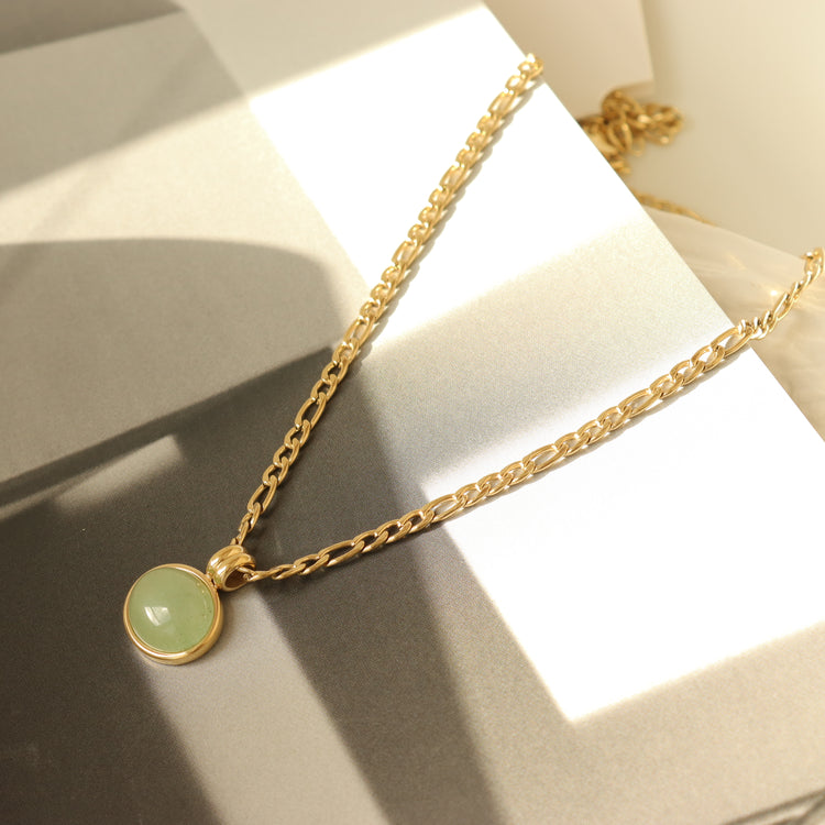 EMERALD FIGARO CHAIN NECKLACE