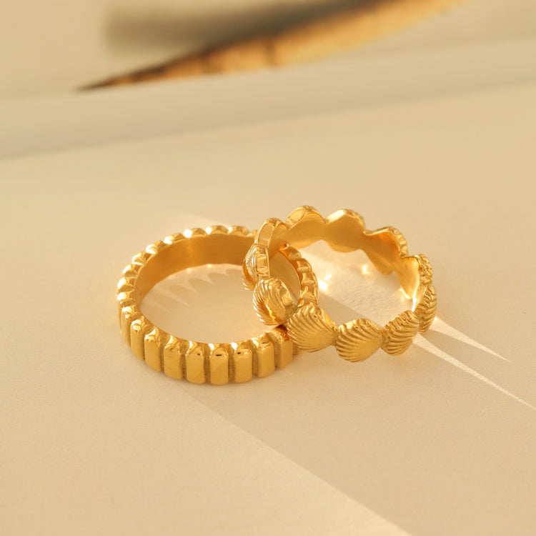 SEASHELL RING