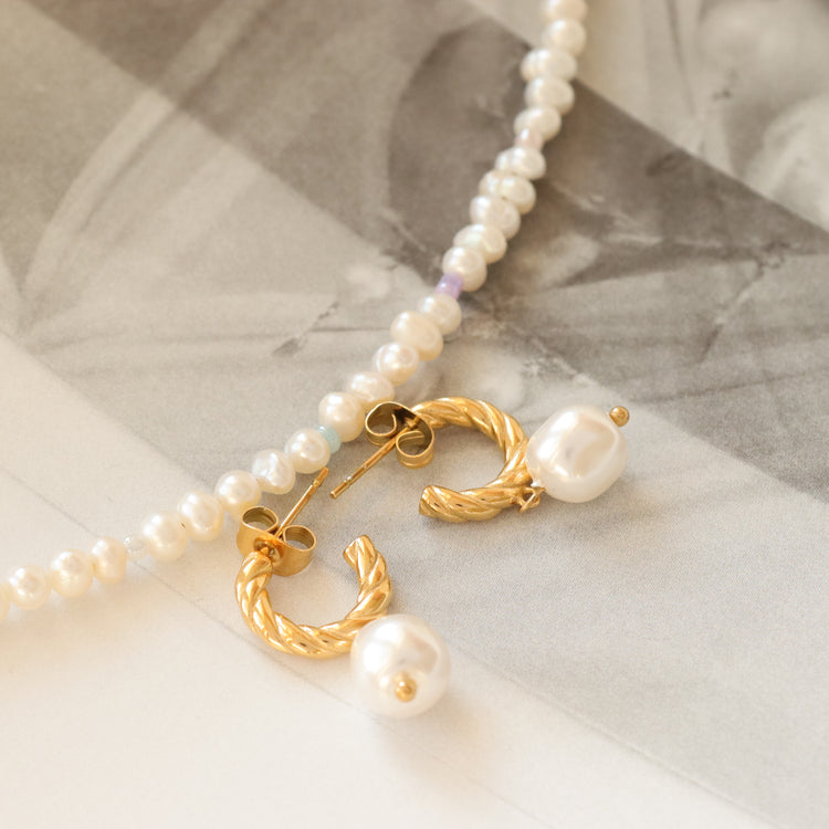 PEARL STUD EARRINGS