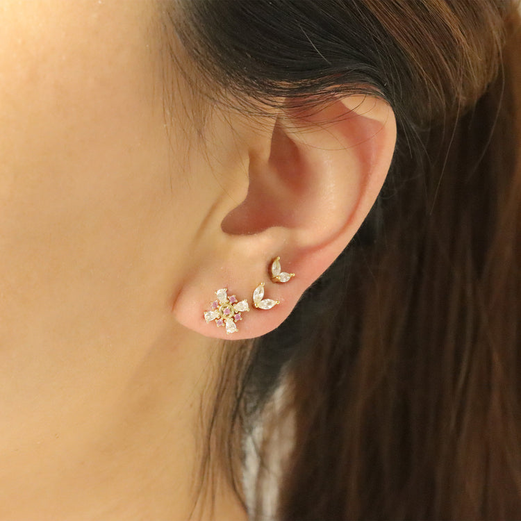 FLOWER STUD EARRINGS