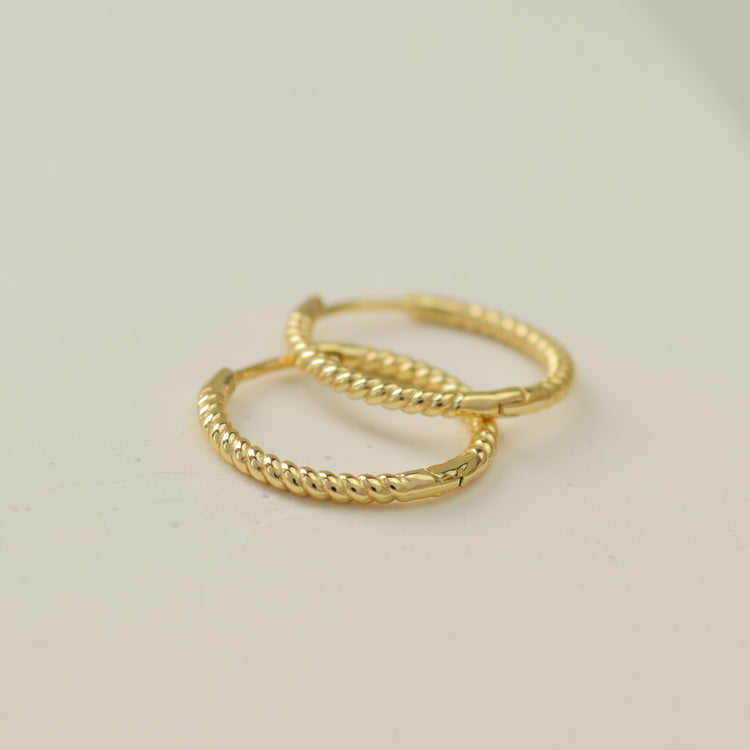 TWIST HOOP EARRINGS 13MM