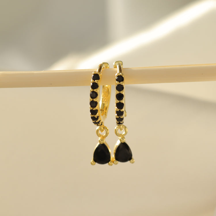 BLACK MELODY EARRINGS