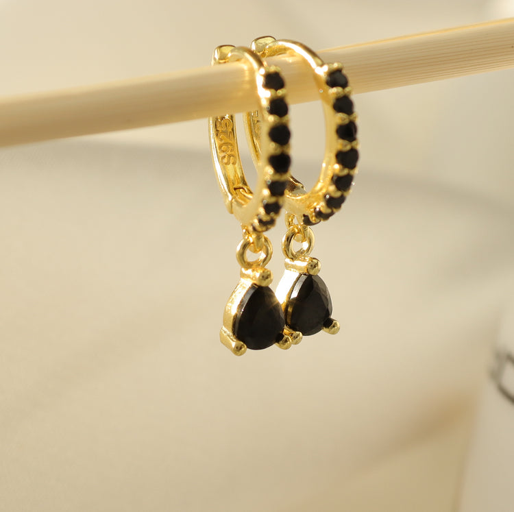 BLACK MELODY EARRINGS