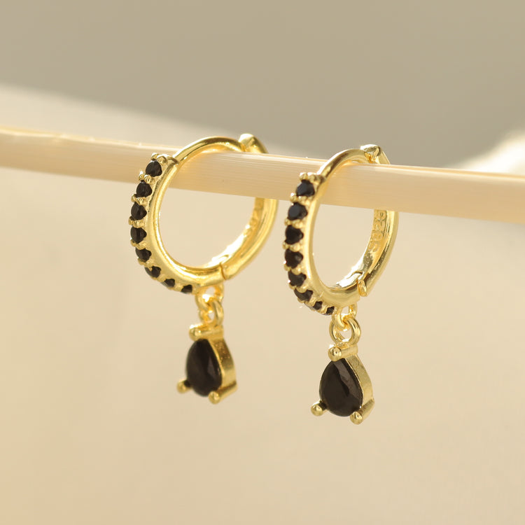 BLACK MELODY EARRINGS