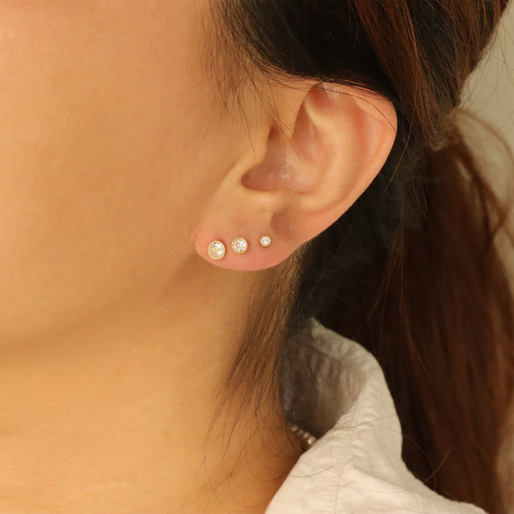 ESSENTIAL STUD EARRINGS SET / 3 PCS