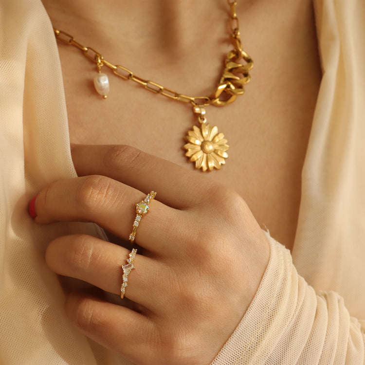 THERESA DAZZLING RING