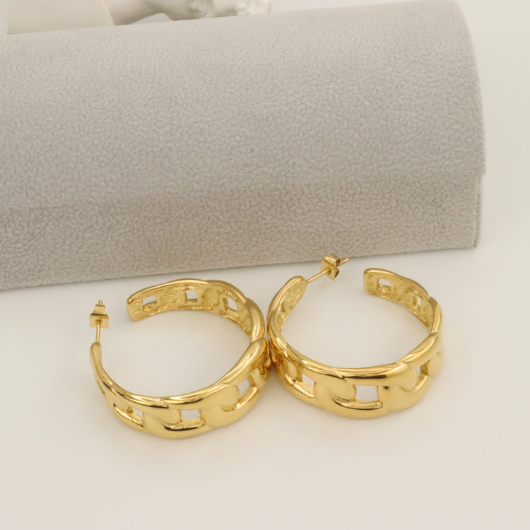 KENDALL EARRING