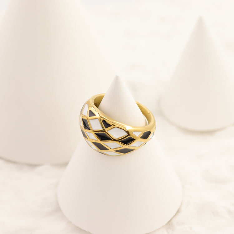 AVA GOLD RING