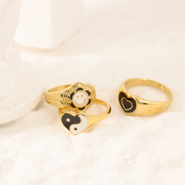 YIN YANG HEART RING