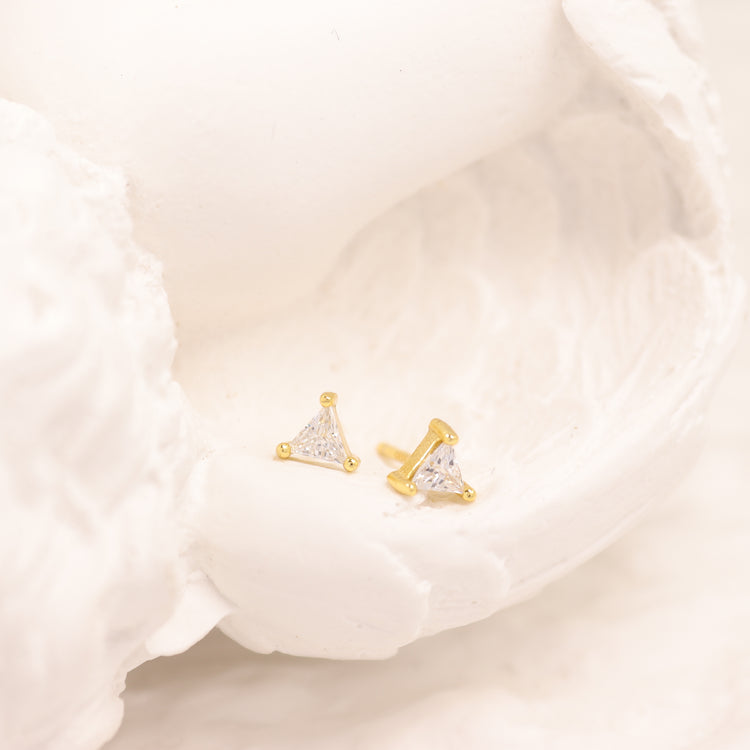 MINI PYRAMID EARRINGS